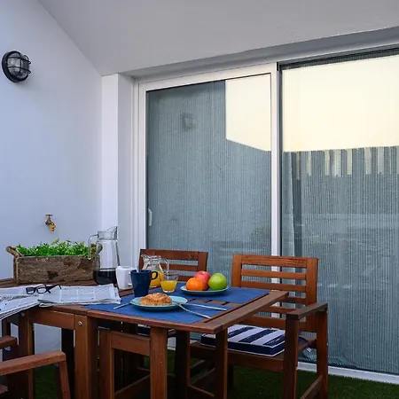 La Marinera House-Near The Beach, Fast Wifi, Air-Con On Main Bedroom And Sat Tv Playa Blanca  Exterior photo