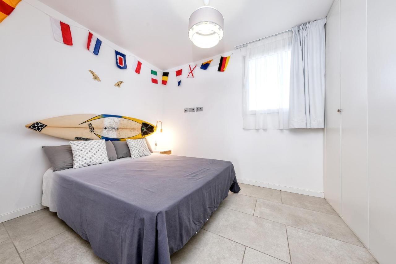 Ferienhaus La Marinera House-near The Beach, Fast Wifi, Air-con On Main Bedroom And Sat Tv