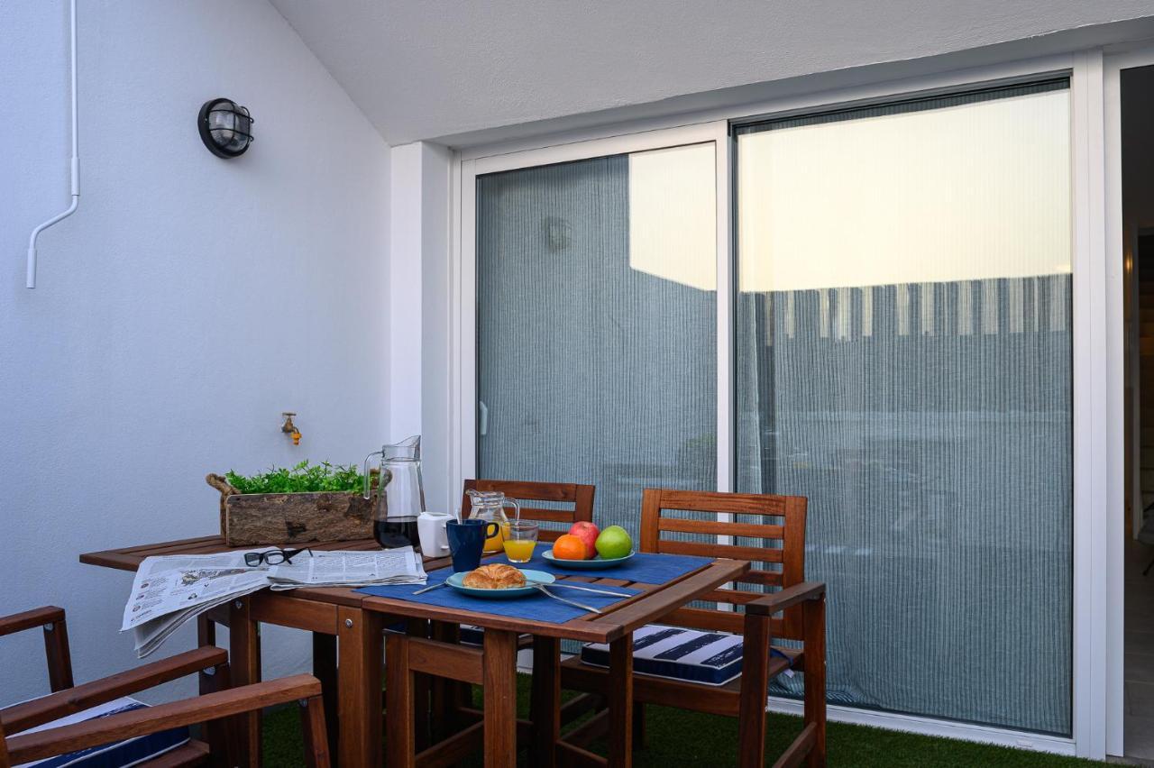 Casa de vacances La Marinera House-near The Beach, Fast Wifi, Air-con On Main Bedroom And Sat Tv Playa Blanca (Lanzarote)