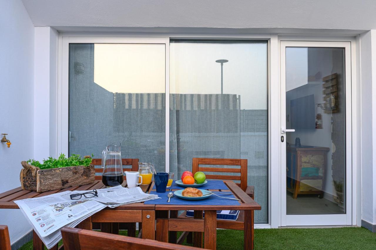 Casa de vacances La Marinera House-near The Beach, Fast Wifi, Air-con On Main Bedroom And Sat Tv Playa Blanca (Lanzarote)